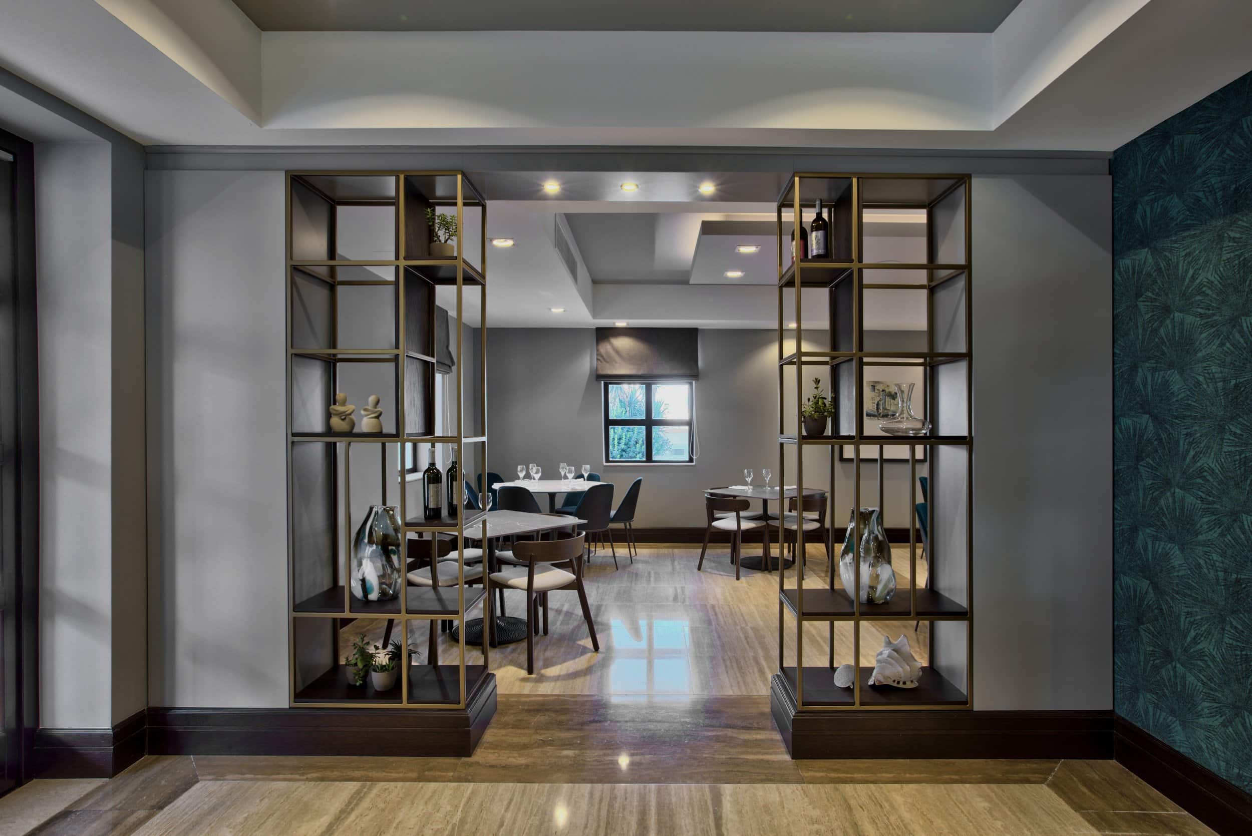 Quadro Restaurant interior by JoinwellFXB